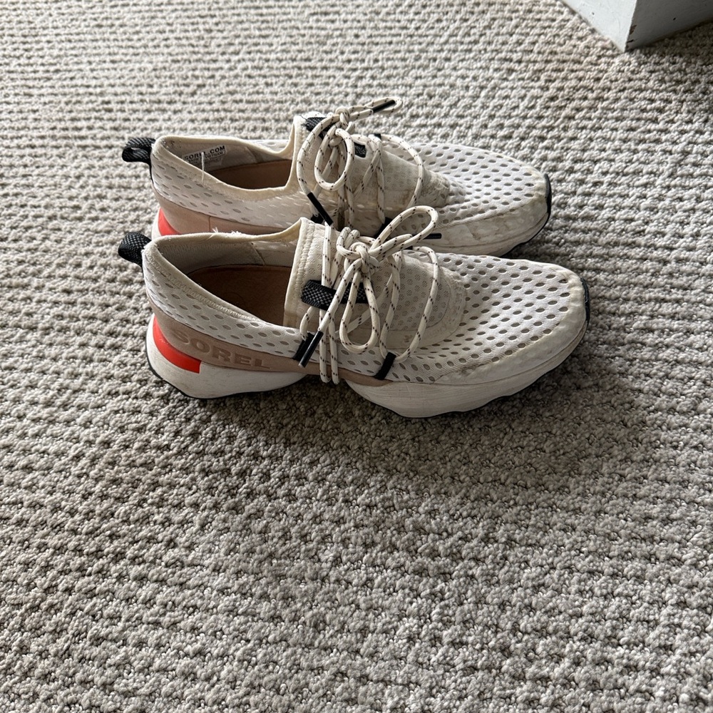 Sorel Kinetic Impact Perforated Lace-Up Sneakers US 7